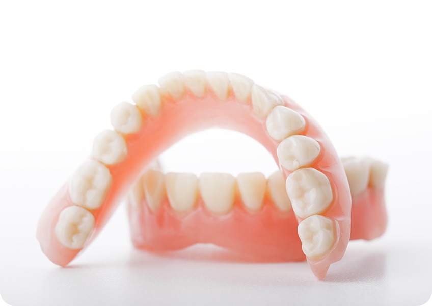 Full Dentures | Evershine Dental Care | Family & General Dentist | SE Calgary