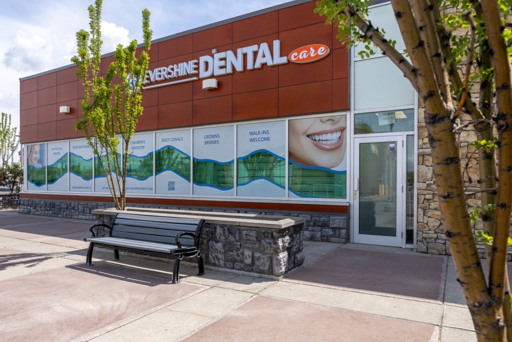 evershine-dental-care-genera-and-family-dental-clinic-sw-calgary-4
